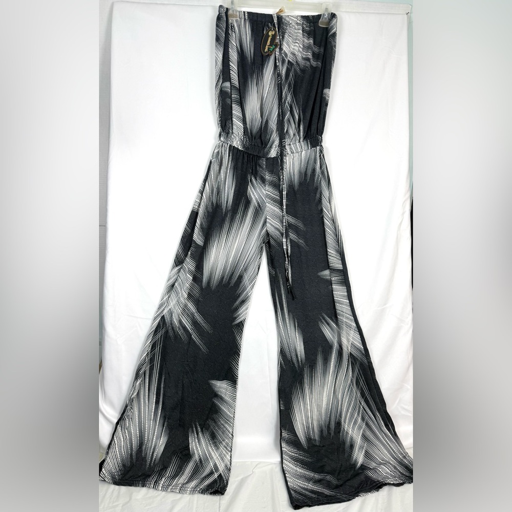 Shoreline Stylish Black and White Graphic Palm Print Strapless Women's Jumpsuit